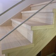 Samonosilne stopnice (52)